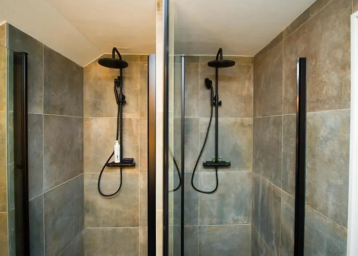 アパート Big Mama With Mobile Aircon, Free Parking