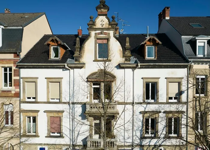 Big Mama With Mobile Aircon, Free Parking Апартаменты